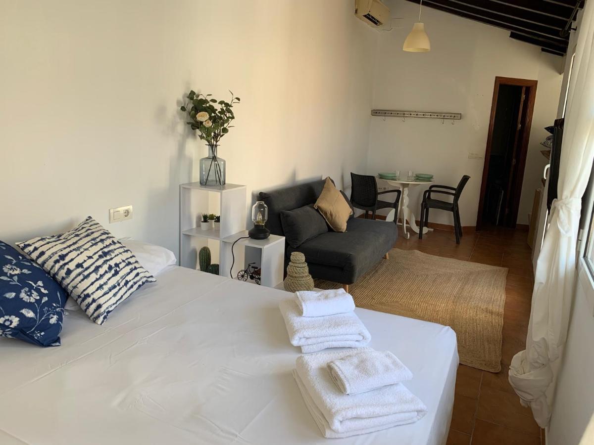 Stunning Attic With Private Terrace And Parking Optional Apartment Sevilla Bagian luar foto