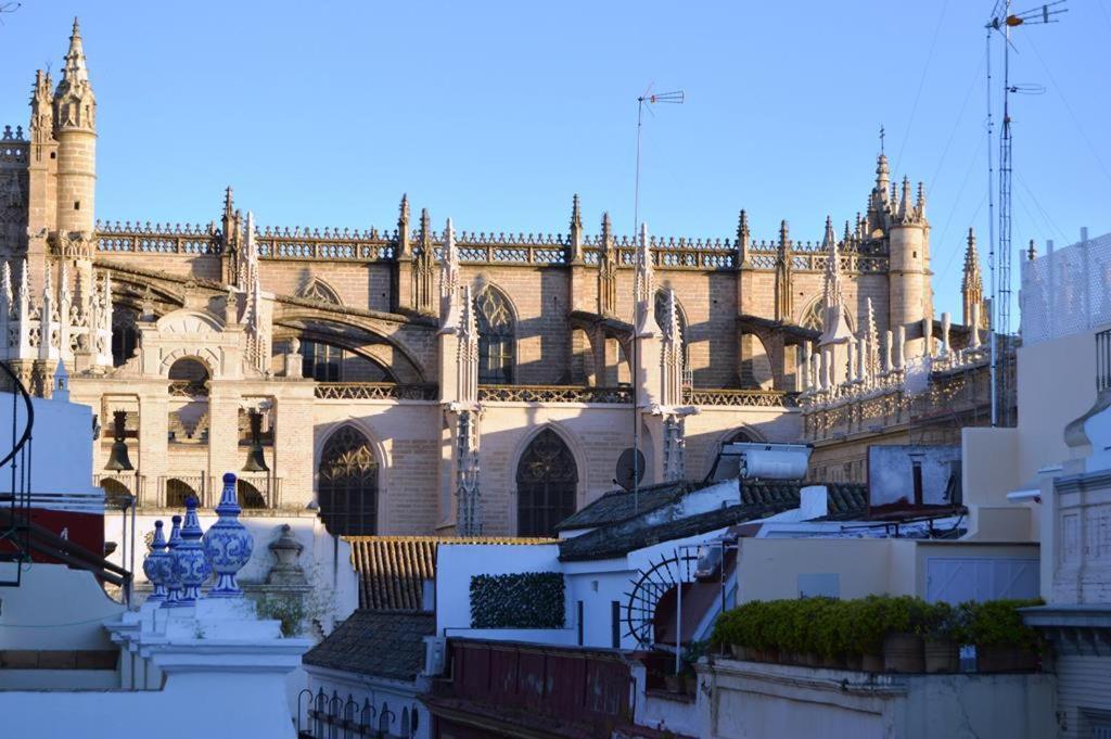 Stunning Attic With Private Terrace And Parking Optional Apartment Sevilla Bagian luar foto